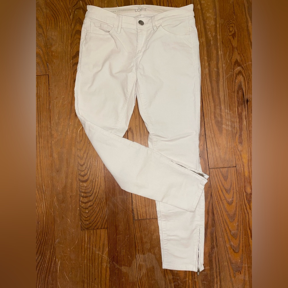 Like new white corduroy LOFT pants